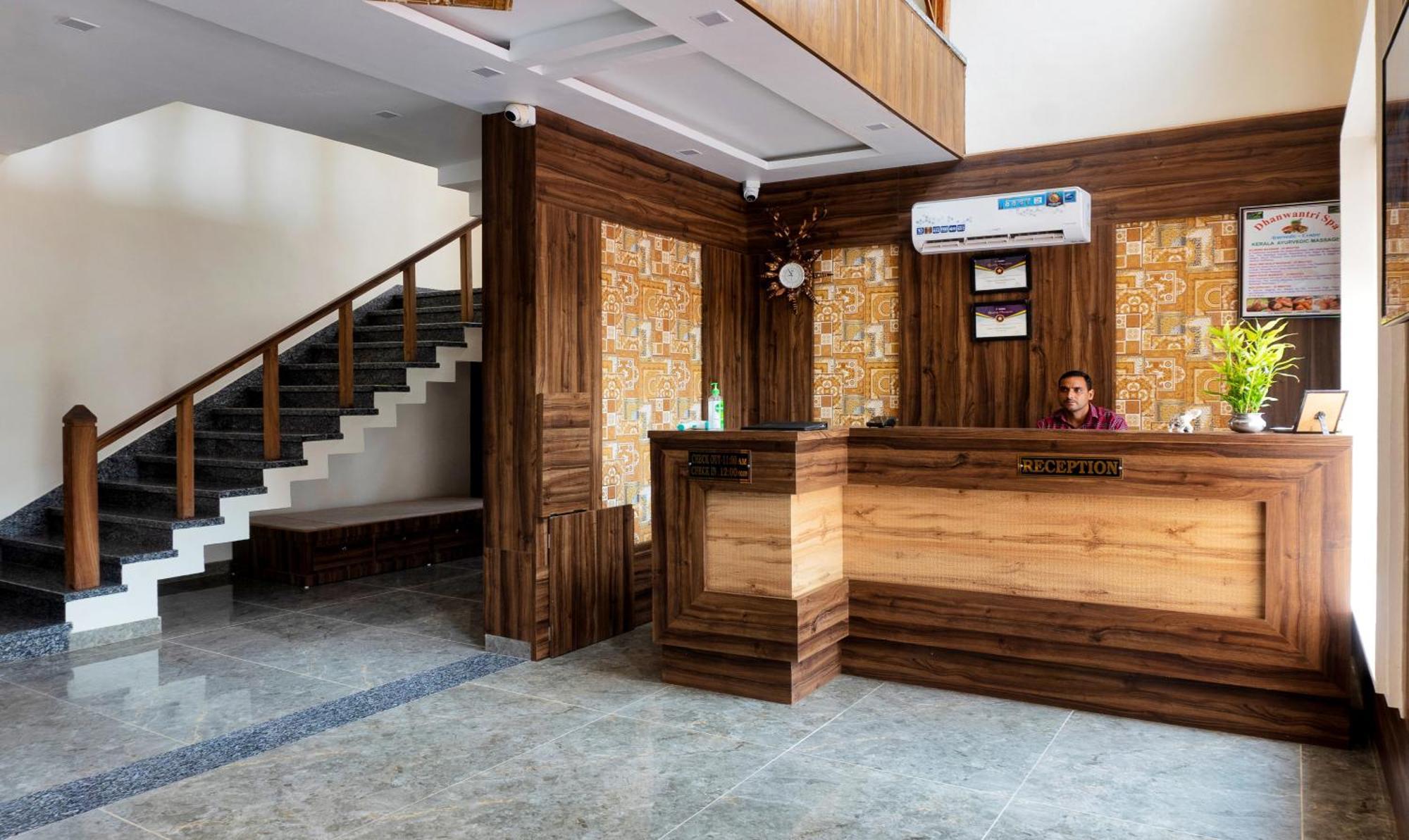 Treebo Premium Royal Amar With Mountain View, 2 Km From Pushkar Lake Buitenkant foto