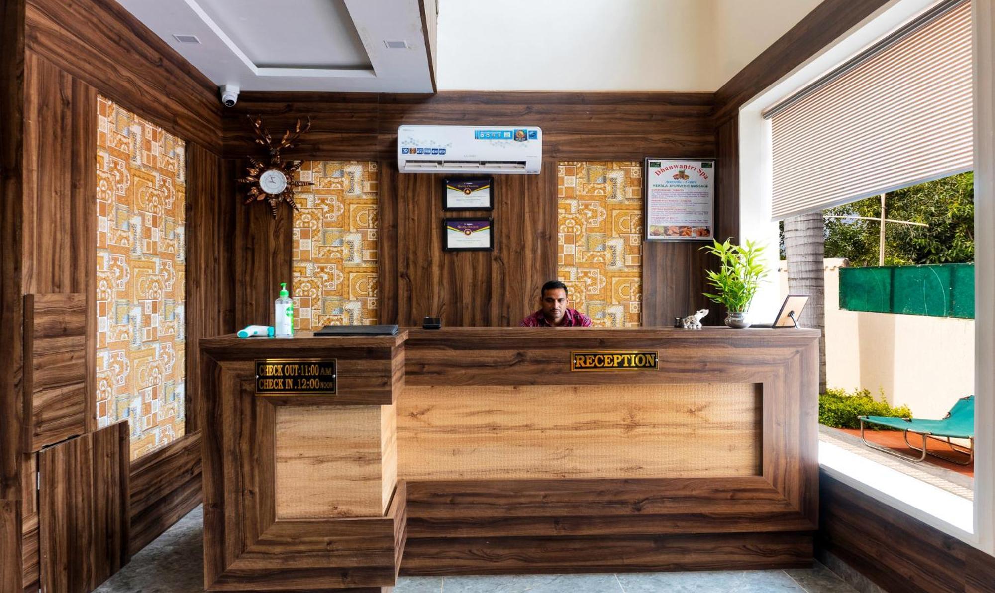 Treebo Premium Royal Amar With Mountain View, 2 Km From Pushkar Lake Buitenkant foto
