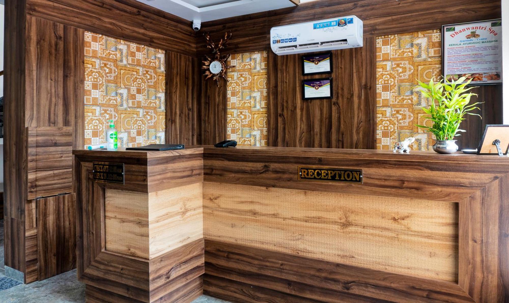 Treebo Premium Royal Amar With Mountain View, 2 Km From Pushkar Lake Buitenkant foto